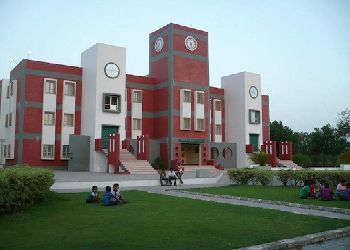 Sunflower High School, Gondal-Atkot Hwy, Rajkot, 360311 Building Image