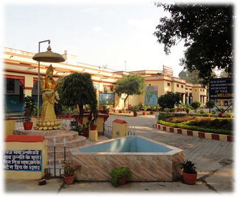 Kendriya Vidyalaya BHU, Banaras Hindu University, Banaras Hindu University Campus, Varanasi - 221005 Building Image
